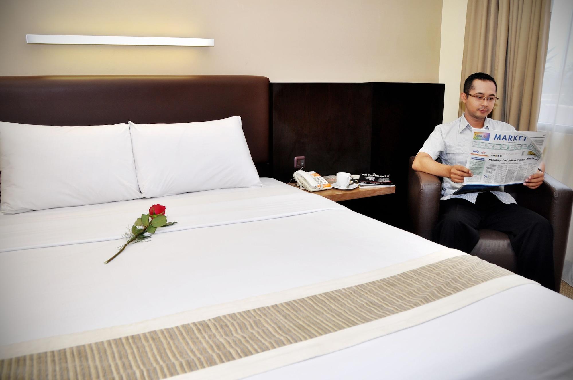 Pandanaran Hotel Semarang Ngoại thất bức ảnh