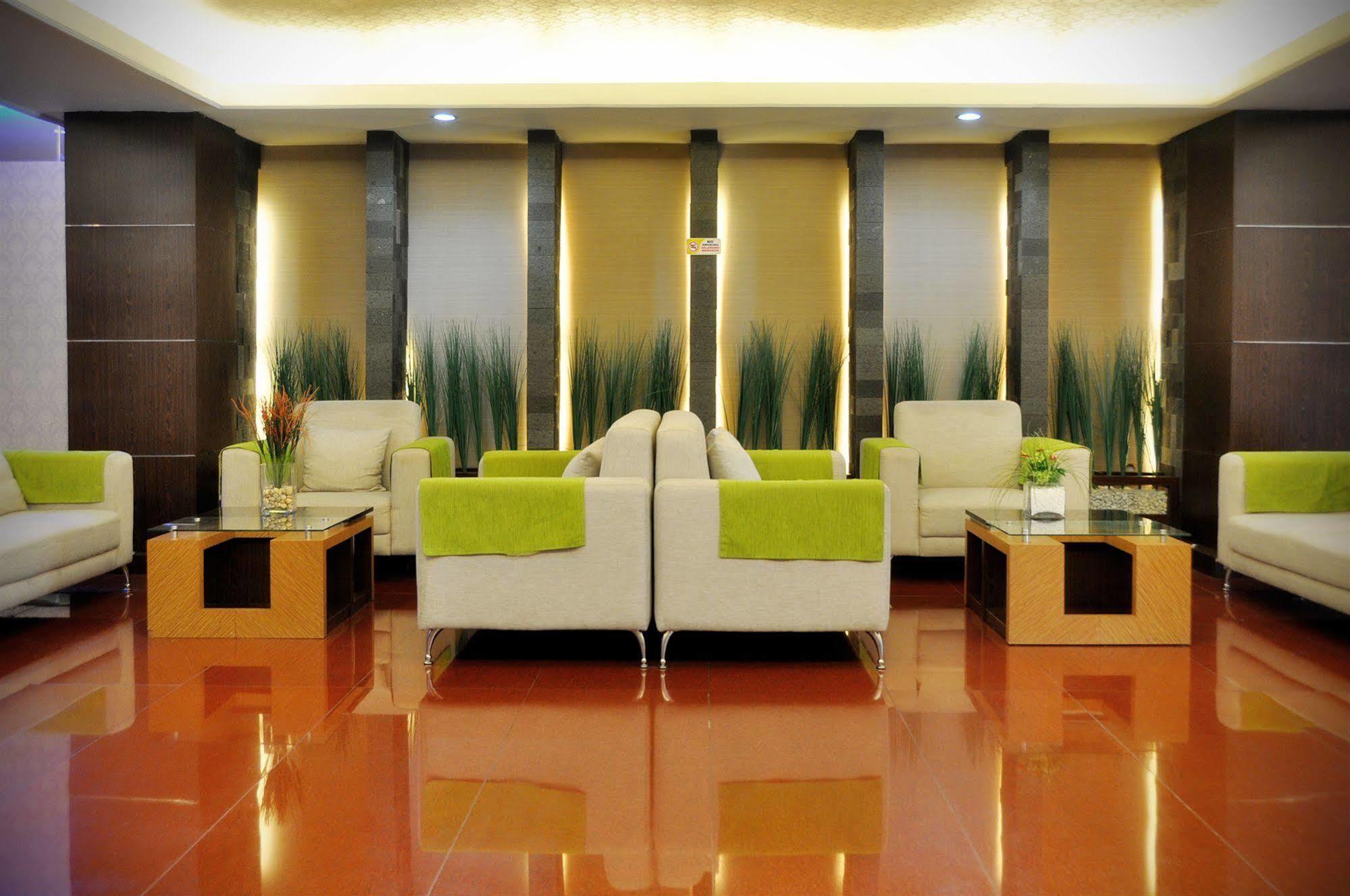 Pandanaran Hotel Semarang Ngoại thất bức ảnh