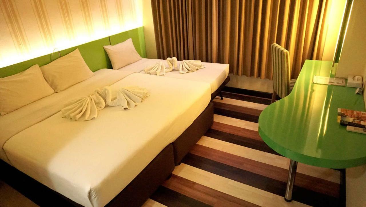 Pandanaran Hotel Semarang Ngoại thất bức ảnh